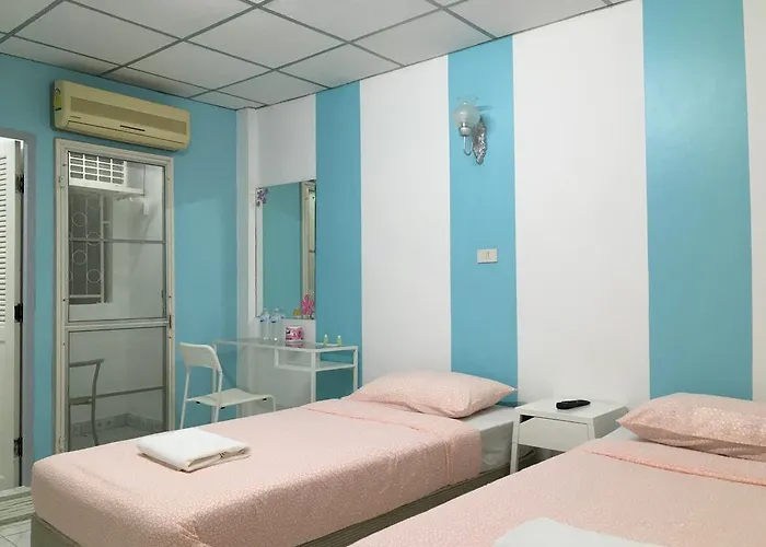 Hostel Park Avenue@huamark Bangkok