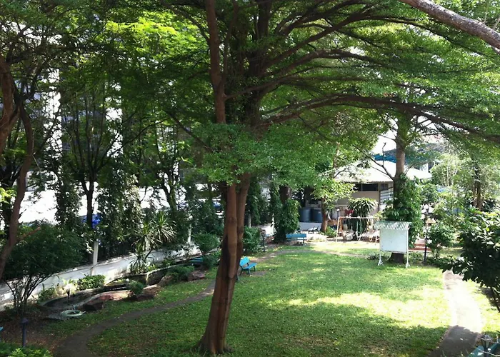 Park Avenue@huamark Hostel